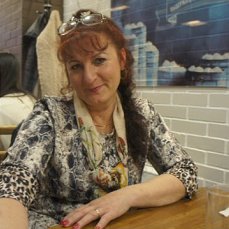 Елена Елена