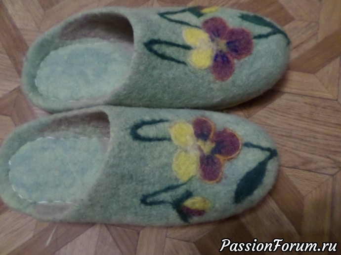 Зимняя обувка для любимых внучек
