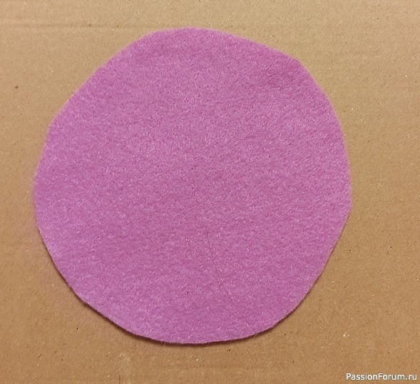 Лошадки-подвесы на ёлочку.