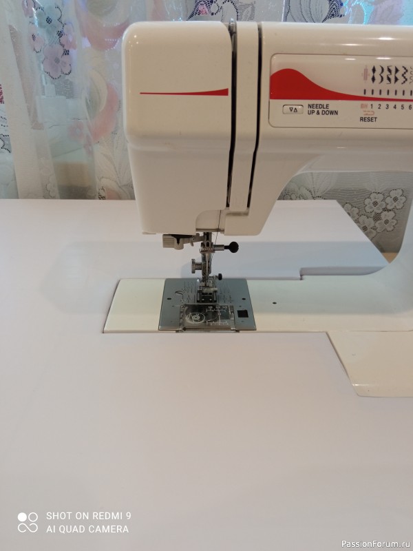 Приставной столик к швейной машинке