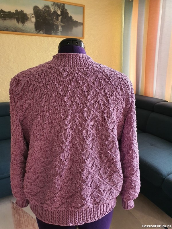 Пуловер из хлопка рельефным узором