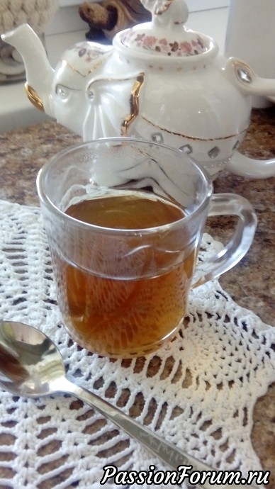 Чай из малиновых листьев.