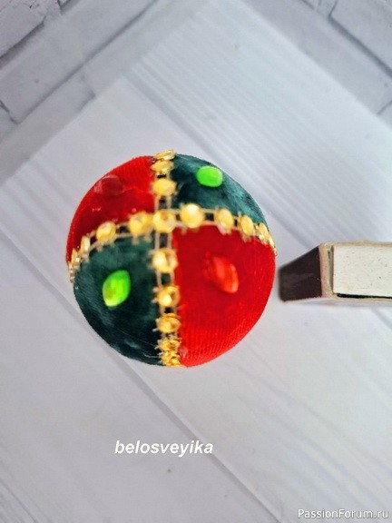 Пасхальное бархатное яйцо