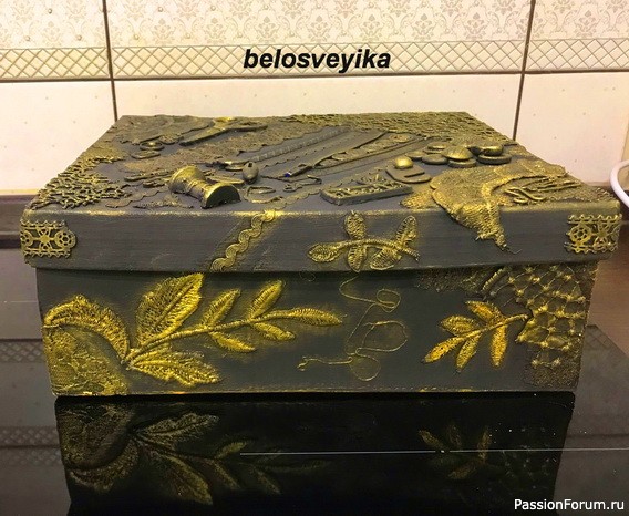 Шкатулка для рукодельницы.