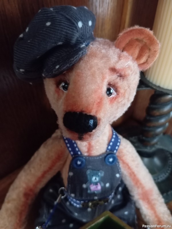 Мишка с машинкой