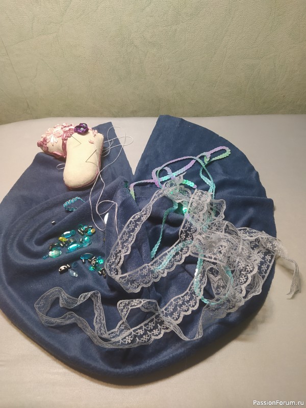 Ну вот и моя зайчиха собралась на конкурс.