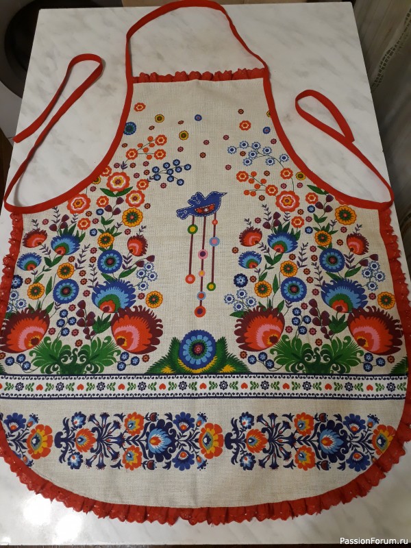 "Фартук из рогожки"