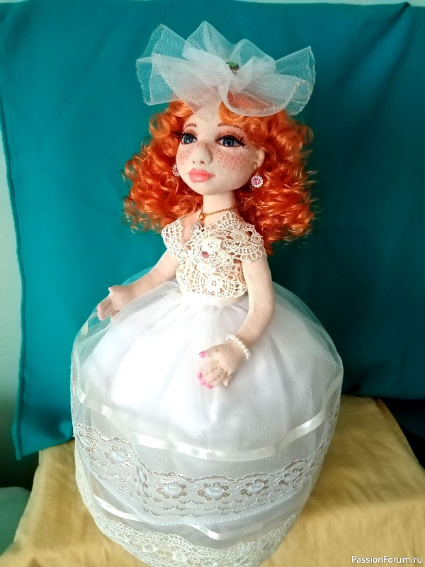 Кукла на чайник Дуняша