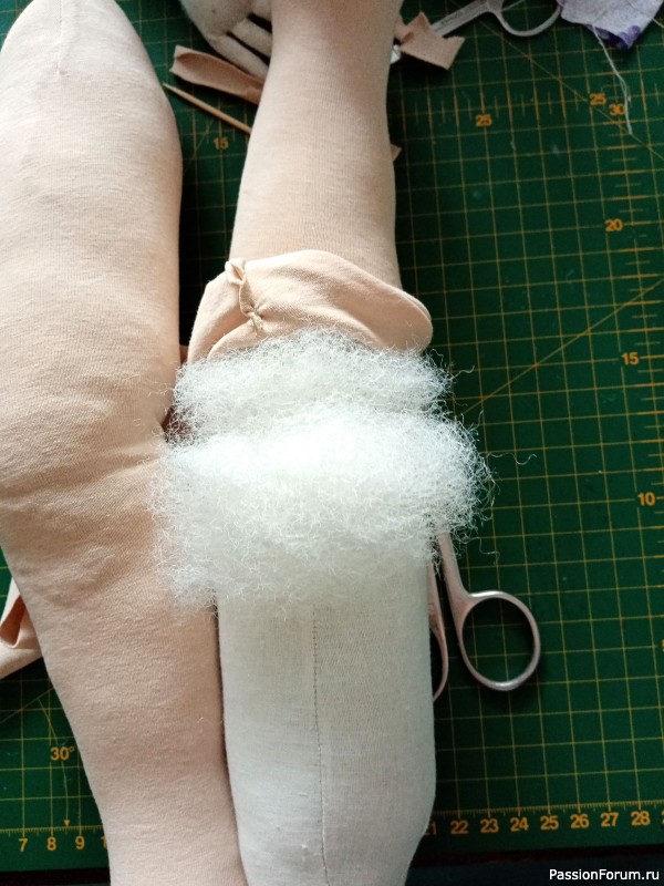МК рук и ног, сборка текстильной девушки