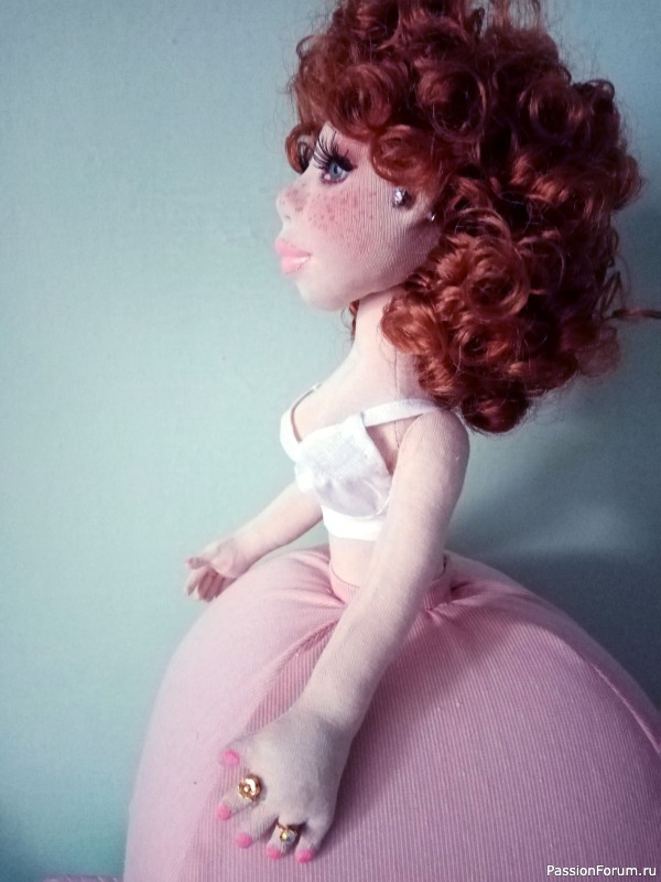 Кукла-грелка на чайник Пеппи