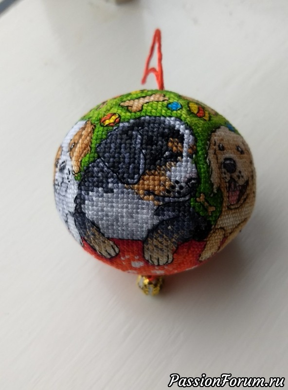 Новогодний &quot;собачий&quot; шарик
