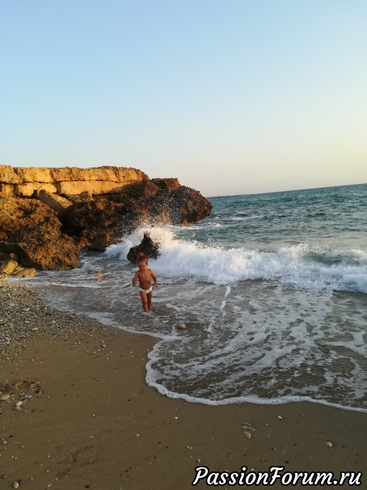 Лето, море, Кипр.