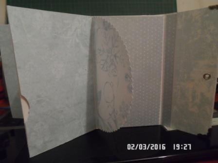 а здесь вставочка необычной конструкции: полукруг. его также можно использовать для журналинга, для наклеивания небольшого фото или ... (свой вариант))))) а здесь вставочка необычной конструкции: полукруг. его также можно использовать для журналинга, для наклеивания небольшого фото или ... (свой вариант)))))