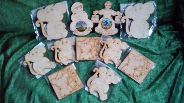 Натурпродукт,так сказать :-)
Розовенькие даже пахнут. Натурпродукт,так сказать :-)
Розовенькие даже пахнут.