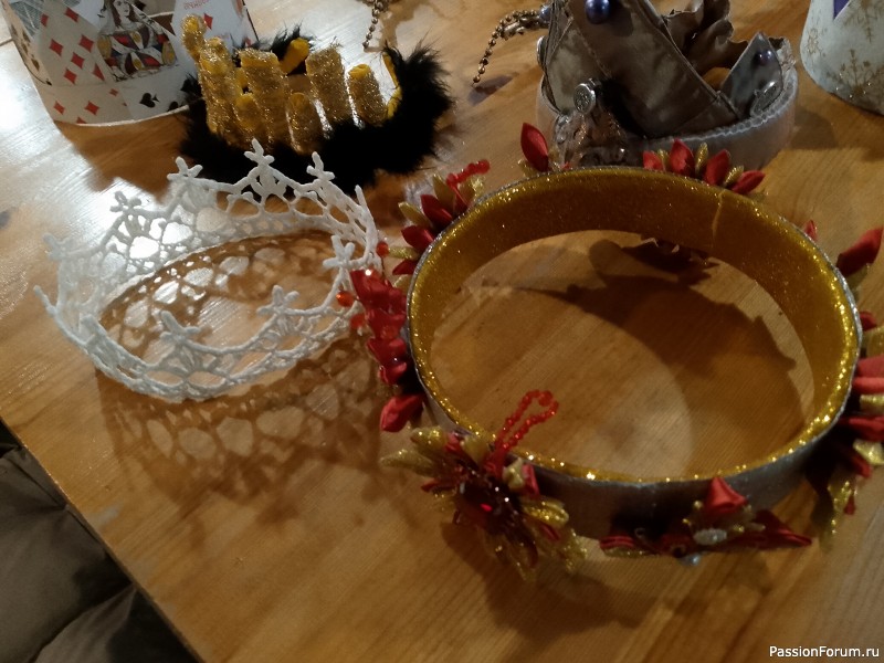 Шуточный конкурс среди участников встречи в антикафе 30.11.2025.