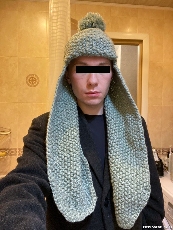 Шапка с бааальшими &quot;ушами&quot;.