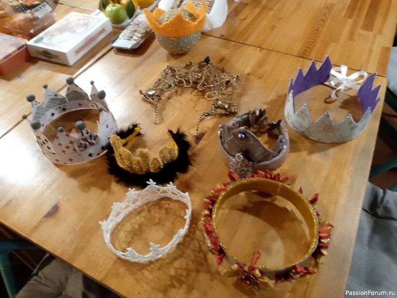 Шуточный конкурс среди участников встречи в антикафе 30.11.2025.