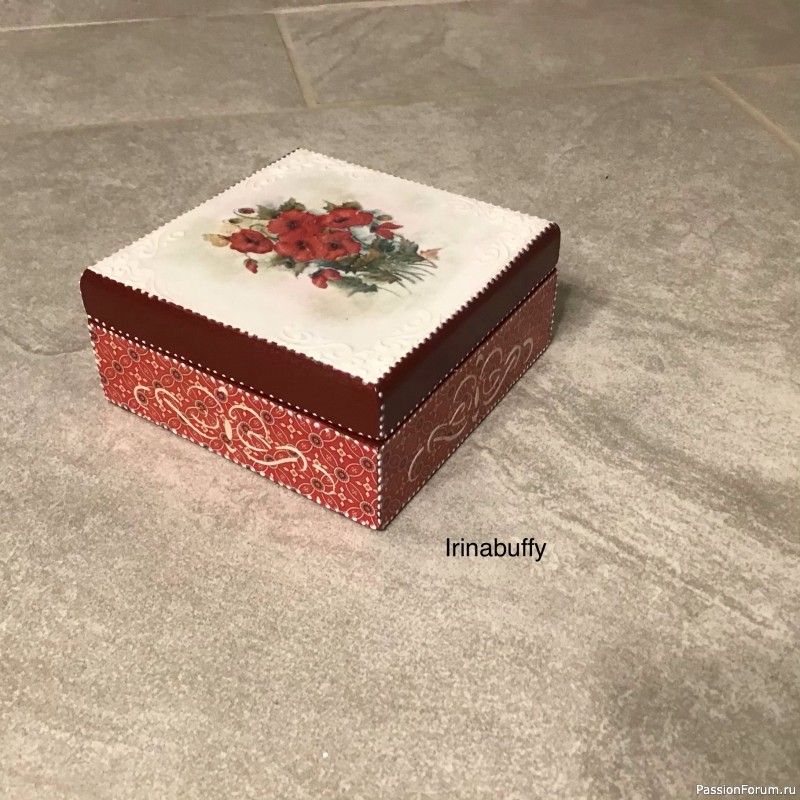 Декупаж штакулок и подноса.