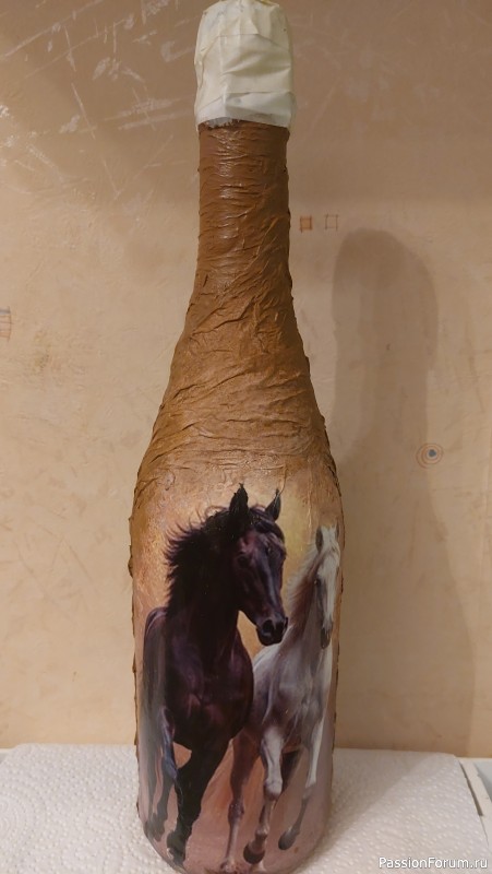 Праздничная бутылка игристого напитка "Две стихии"