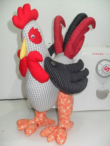 Петушки - золотые гребешки.