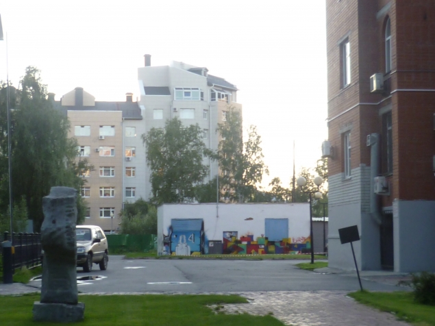 Прогулка по красивому городу Ханты-Мансийску с подругой. часть 2 Прогулка по красивому городу Ханты-Мансийску с подругой. часть 2