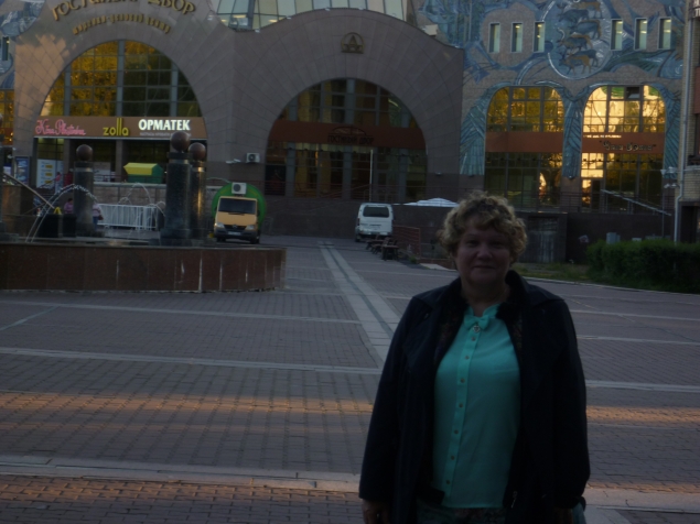 Прогулка по красивому городу Ханты-Мансийску с подругой. часть 2 Прогулка по красивому городу Ханты-Мансийску с подругой. часть 2