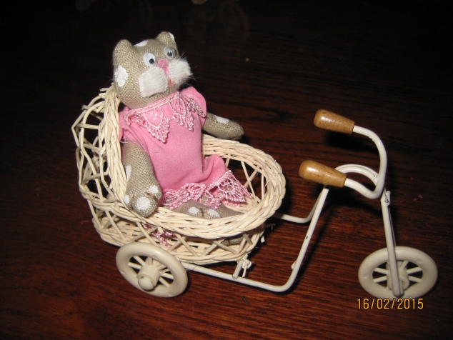 Кошка мама