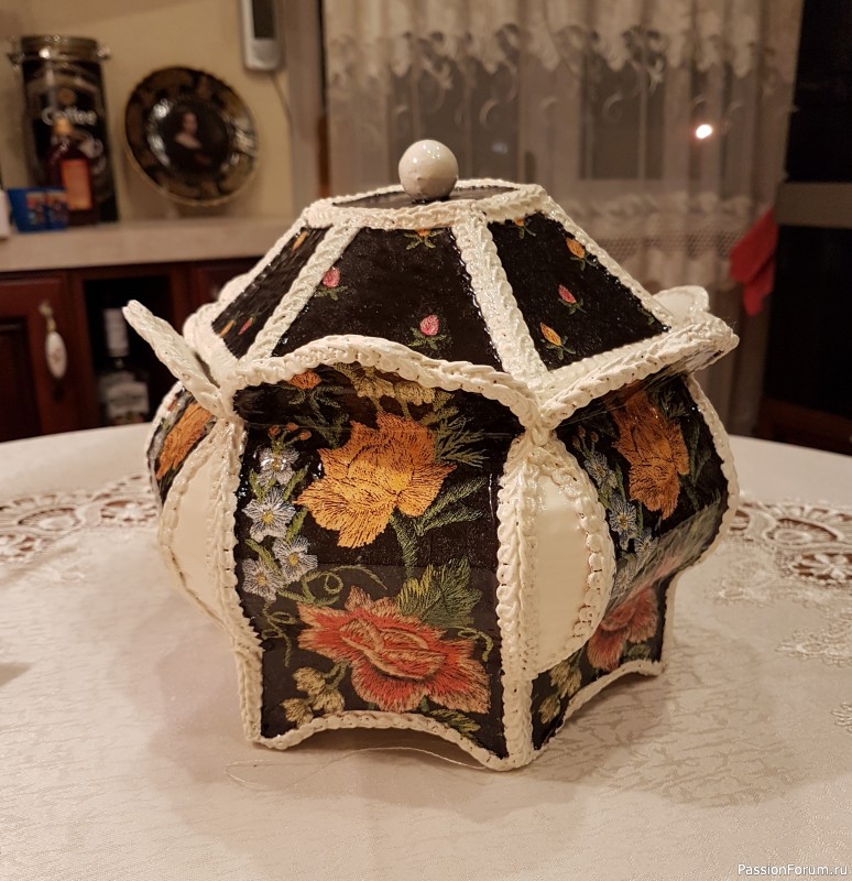 Шкатулки из картона