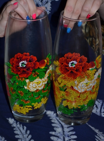 Вазочки с пионом