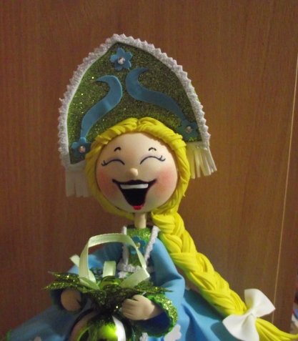 Новый год настаёт...