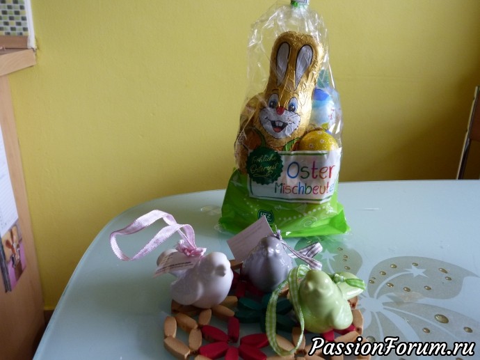 Фарфоровые птички и Настоящий Шоколадный Заяц!!! Подставочка для горячего. Фарфоровые птички и Настоящий Шоколадный Заяц!!! Подставочка для горячего.