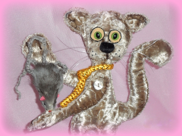 Кот-мышелов.