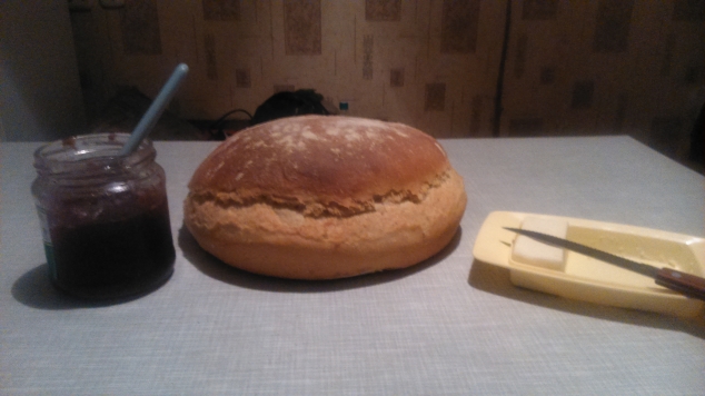 дальше берите маслице,вареньеце,отрезайте вкусный кусок хлеба...и приятного аппетита!!!)) дальше берите маслице,вареньеце,отрезайте вкусный кусок хлеба...и приятного аппетита!!!))