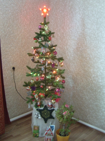 Новогодние приключения ящичка из Праги.