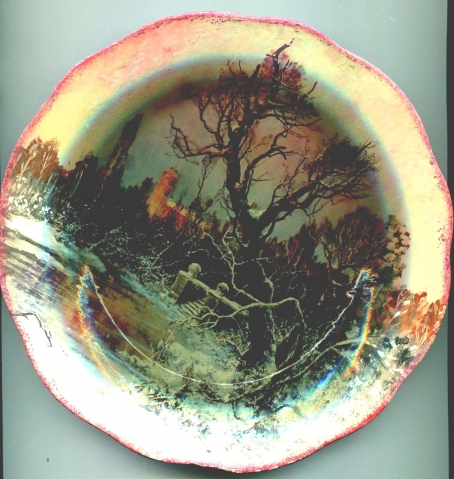 Тарелка с репродукцией картины Юлия Клевера "В парке Гатчинского дворца"