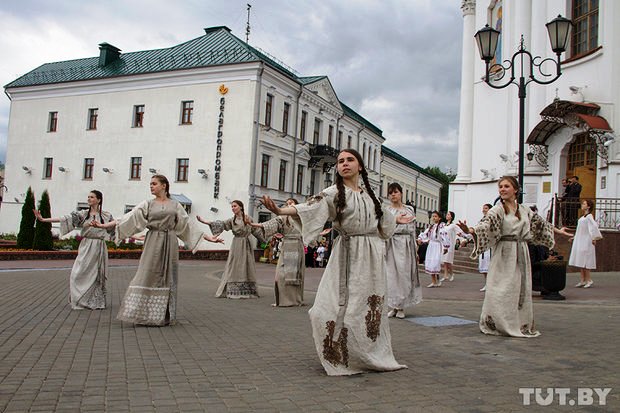 Приглашаю на праздник! ( продолжение)
