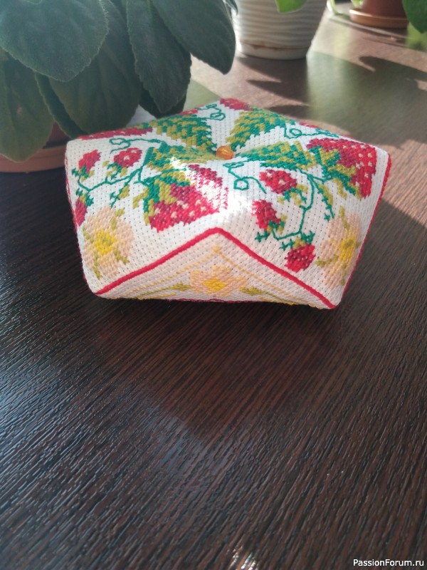 Бискорню "Клубника"
