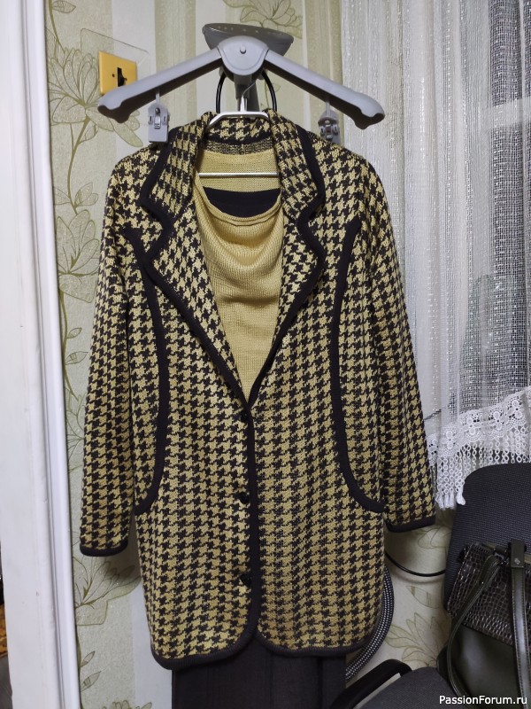 Костюм деловой женщины...