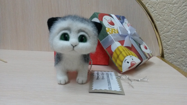 Грустный котенок №2
