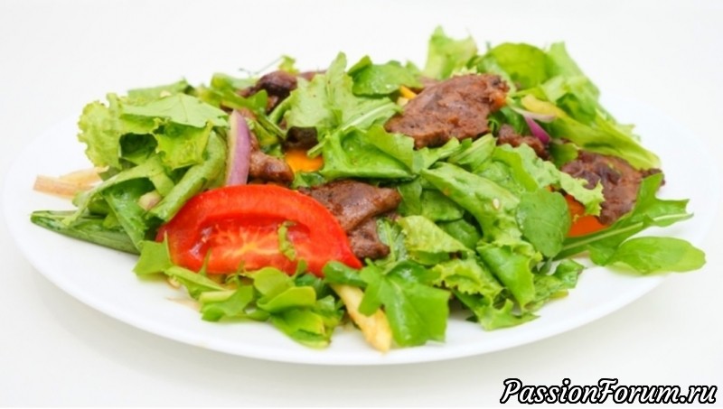 Мясной салат без майонеза