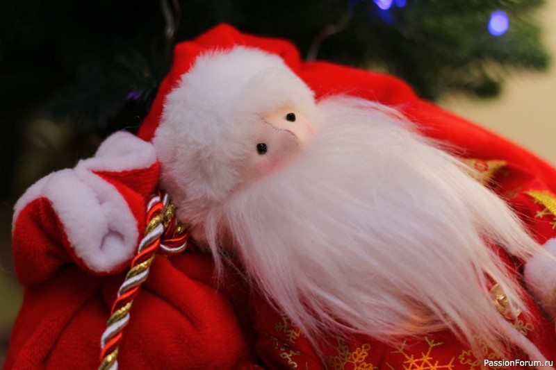 Новогодние интерьерные игрушки.