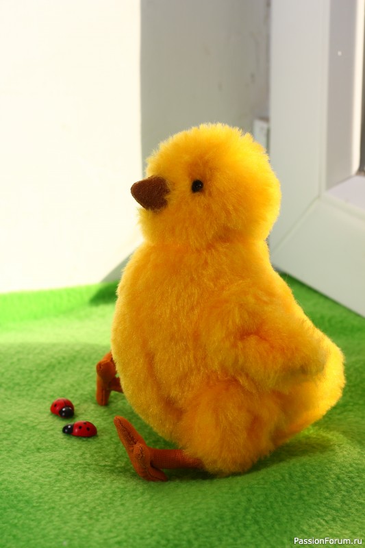 Игрушки из меха.