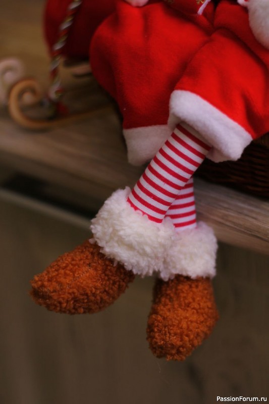 Новогодние интерьерные игрушки.