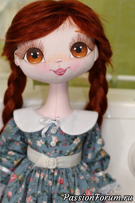 Текстильная куколка Маргаритка.