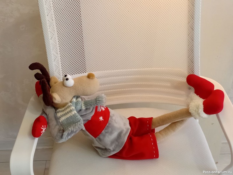 Новогодние интерьерные игрушки.