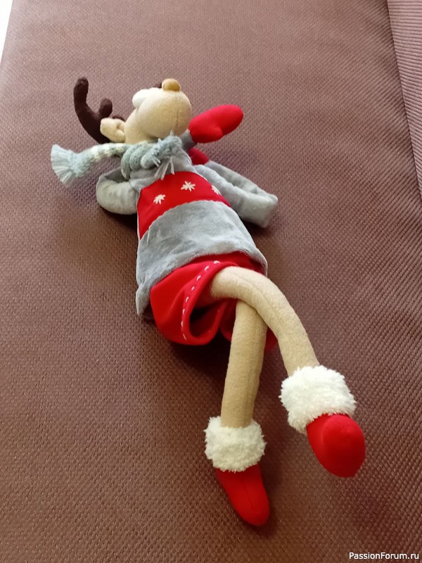 Новогодние интерьерные игрушки.