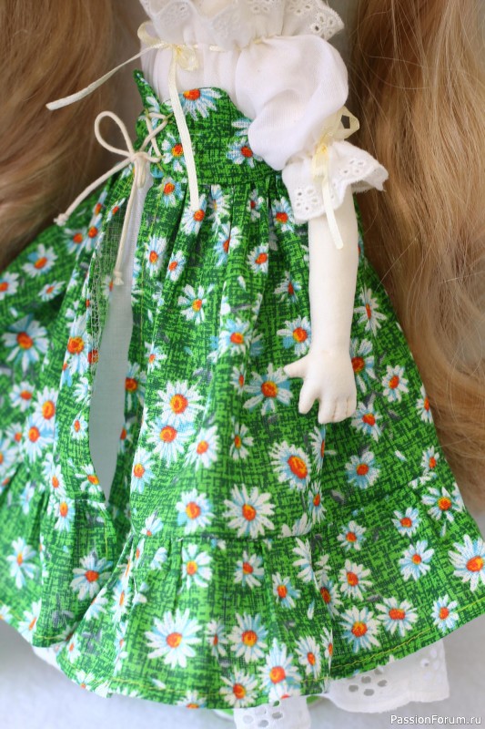 Текстильная куколка Настюша