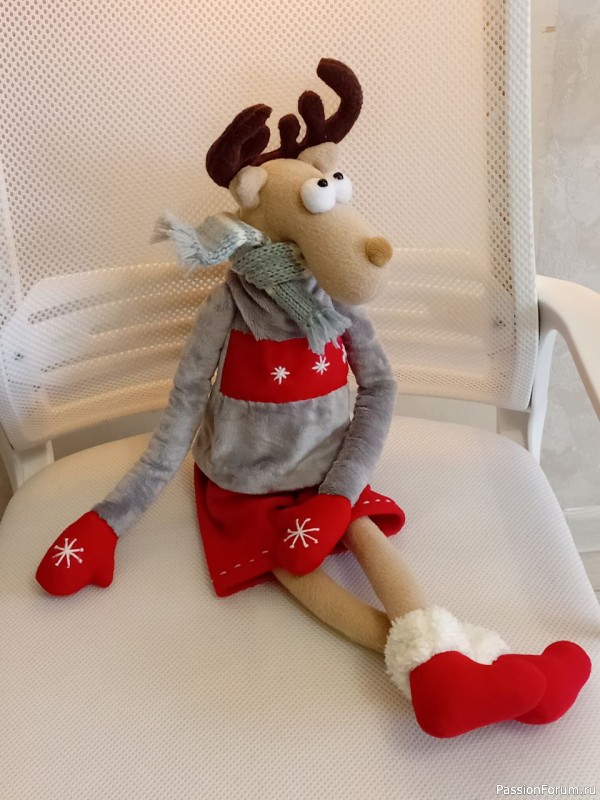 Новогодние интерьерные игрушки.