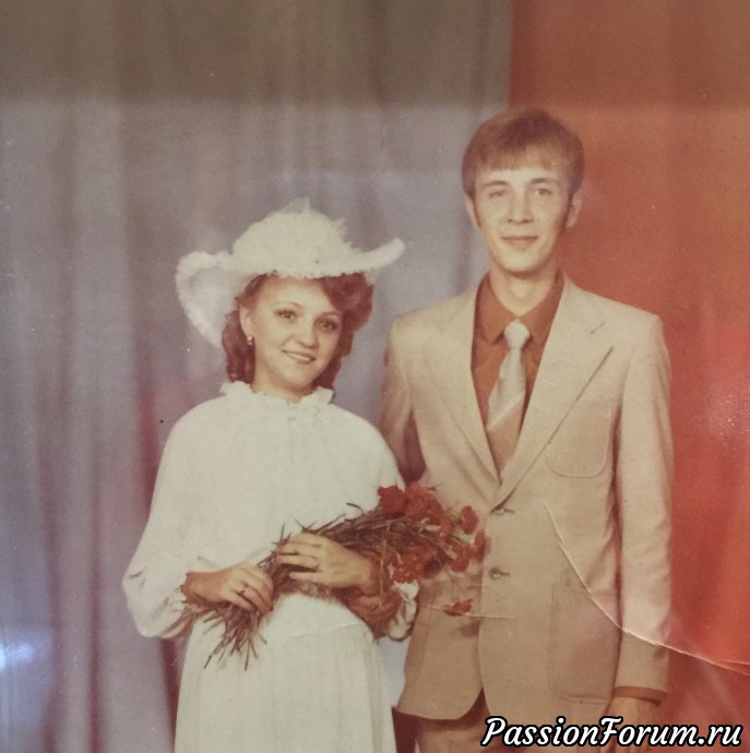 А вот такие мы были 12 сентября 1981 года город Грозный. А вот такие мы были 12 сентября 1981 года город Грозный.