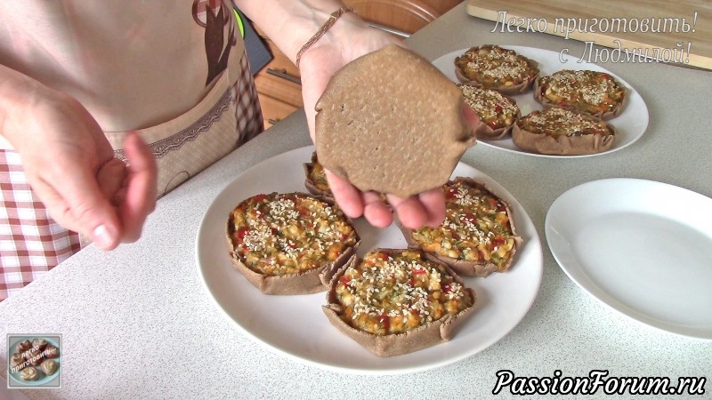 Постные (вегетарианские) корзиночки из ржаной муки с овощной начинкой